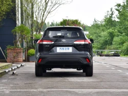 TOYOTA COROLLA CROSS 2025г 1