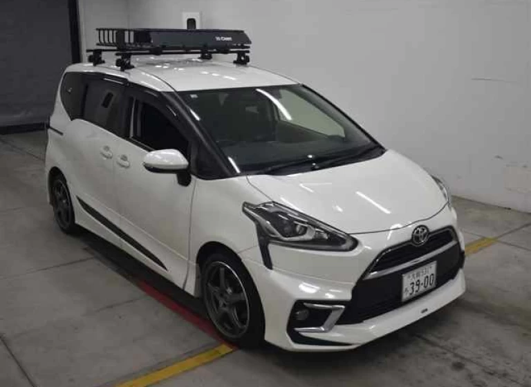 TOYOTA SIENTA G